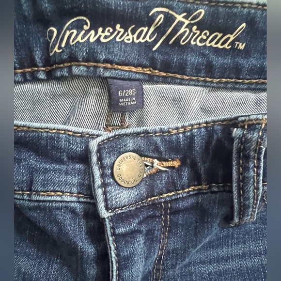 Universal Thread Dark Blue Stretch Denim Skinny Jeans Size 6/28 - Picture 7 of 7